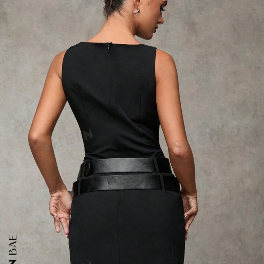 NWT Black Sheinbae Dress with Double Belts - Picture 4 of 5